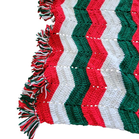 Christmas Themed Crochet Chevron Pattern Afghan With Fringe Edges - Picture 2 of 2